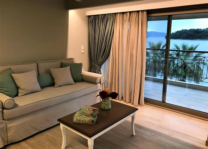 Palm Trees * Nydri (Lefkada)